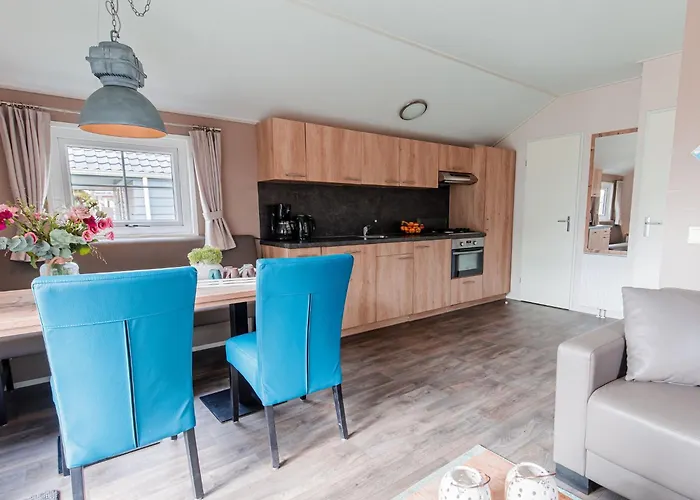 Covered Terrace At Leukermeer ليمبورخ