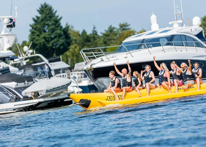 Covered Terrace At Leukermeer شاليه *