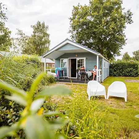 Covered Terrace At Leukermeer Alpesi faház Well